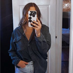 Meet your Posher, Olivia